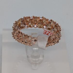 November 2024 Birthday Ring - Trendy Moments - RBP8422 - Bomb Party